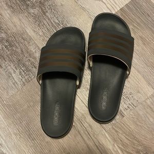 🍭Adidas Slides🍭